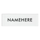 Moderne grote lettertypen Eenvoudig minimalistisch Naambadge (Voorkant)