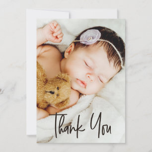 Moderne handlettering aangepaste babymeisjesborrel bedankkaart