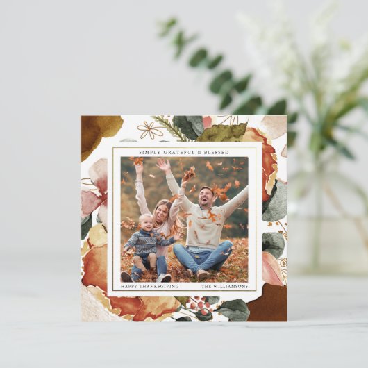 Moderne herfst elegante bloemen foto wenskaart feestdagenkaart (Staand voorkant)