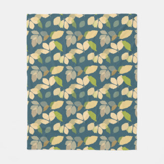 Moderne herfstbladeren met turquoise achtergrond fleece deken