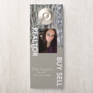 Moderne Home Sales Broker van Property Manager