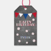 Moderne honkbal krijtbord Kinder Happy Birthday Cadeaulabel (Voorkant)