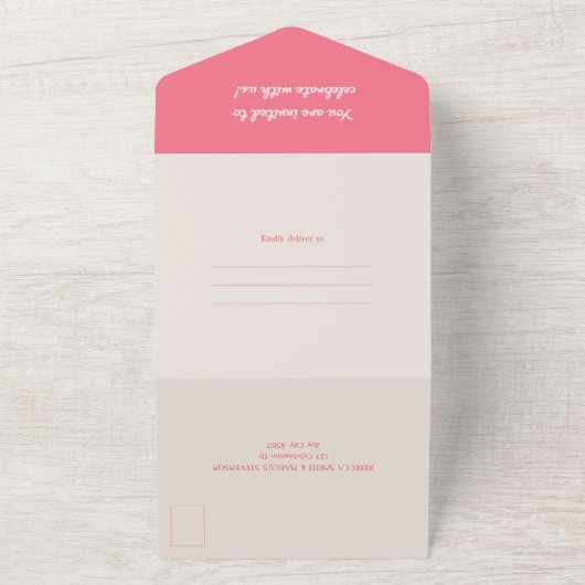 Moderne hotroze Fuchsia Retro Vibes Weddenschap All In One Uitnodiging (Buitenkant)