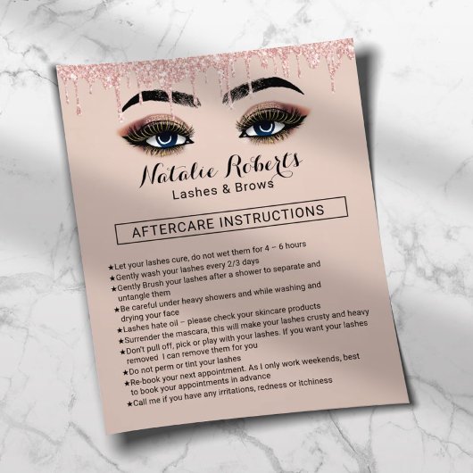 Moderne ingreep Eyelash Makeup Artist na de verzor Flyer