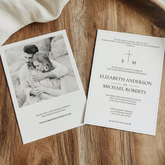 Moderne Katholieke Foto B & W Cross Wedding Kaart