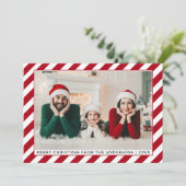 Moderne kerstfoto Rode Stripes Feestdagenkaart (Staand voorkant)