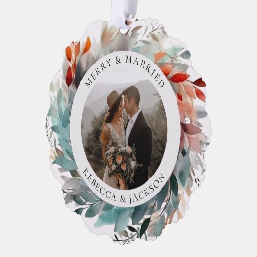Moderne Kerstkrans | Getrouwd en Vrolijk Foto Ornament Kaart (Links)