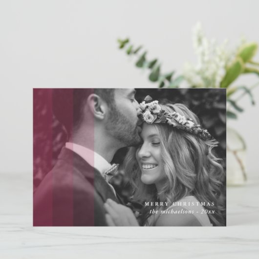 Moderne Kerstmis Foto Met Rode Rand Feestdagenkaart (Staand voorkant)