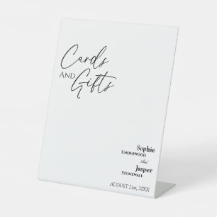 Moderne klassieke bruiloft en cadeaubonnen reclamebord met voetstuk