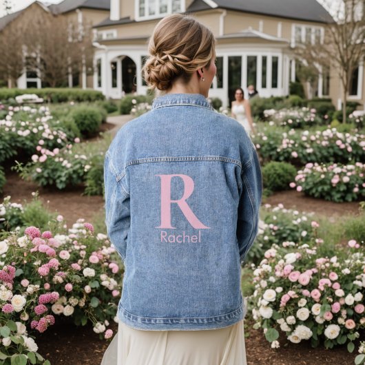 Moderne Klassieke Roze Gepersonaliseerde Monogramn Denim Jacket (Huwelijk Achterkant)