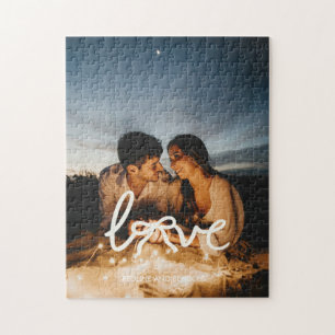 Moderne liefdesboog typografie koppel aangepaste f legpuzzel