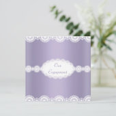 MODERNE LILAC ENGAGEMENT LACE INVITATION PARTI (Debout devant)