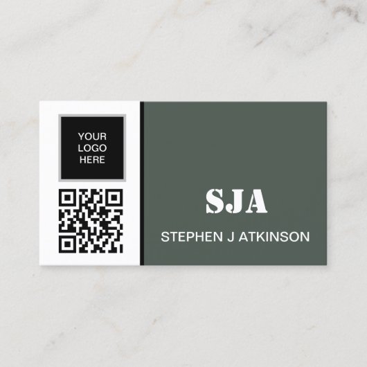 Moderne Logo QR Code Sage Green Professional Visitekaartje (Voorkant)