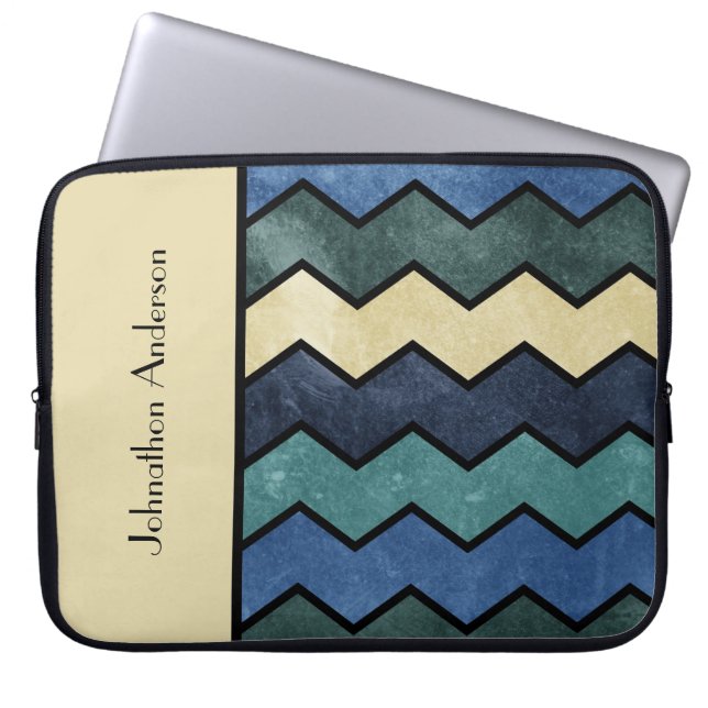 Moderne manly Blue Chevrons met naam Laptop Sleeve (Voorkant)