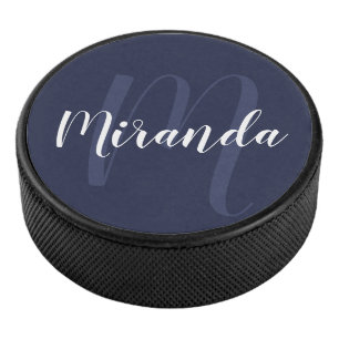 Moderne Manuscript Gepersonaliseerd Monogram en Na Hockey Puck