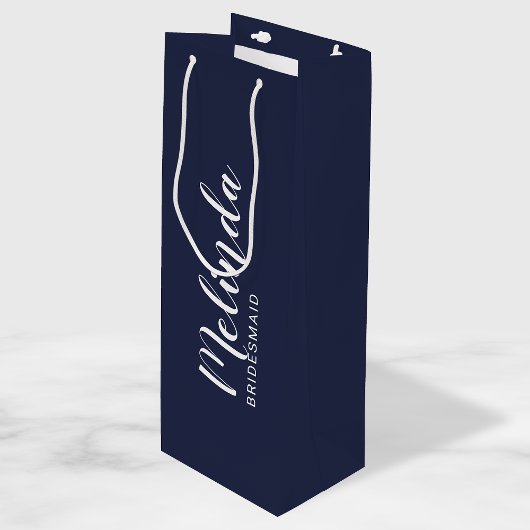 Moderne Manuscript Navy Blue Personalized Bridesma Wijn Cadeautas