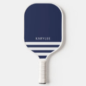 Moderne marineblauwe strepes gepersonaliseerd pickleball paddle (Achterkant)