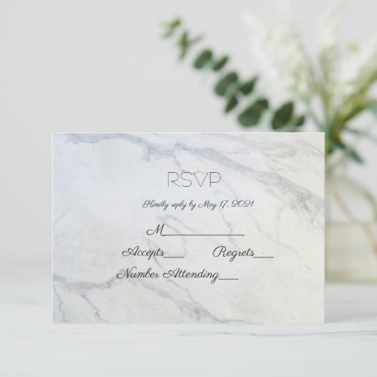 Moderne marmeren achtergrond RSVP kaartje (Staand voorkant)