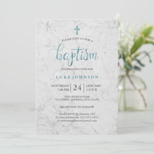 Moderne marmeren blauwe doop uitnodiging (Staand voorkant)