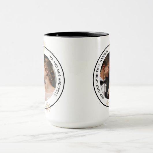 Moderne meneer en mevrouw koppel noemen kerst mok (Midden)