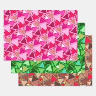 Moderne middendriehoeken, roze, groen en bruin inpakpapier vel