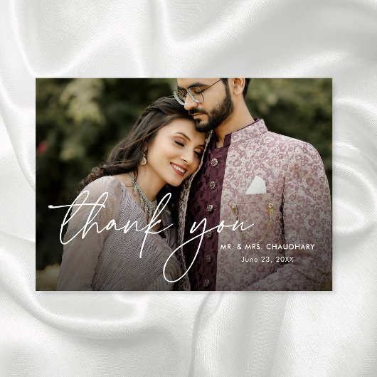 Moderne minimaal elegante hand geletterde foto bru bedankkaart