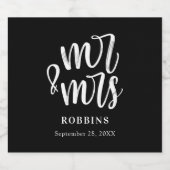 Moderne Minimaal Script Typografie Trouwen Sparkling Wijnetiket (Enkel label)