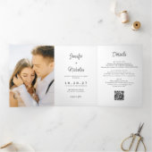 Moderne Minimal Wedding RSVP Details QR Code Foto Drieluik Uitnodiging (Binnen)