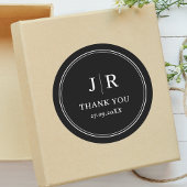 Moderne minimale chique zwart aangepaste bruiloft ronde sticker