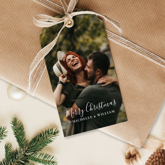 Moderne minimale foto kerstscript rode bessen cadeaulabel