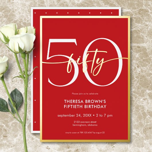 Moderne minimale rode vijftig script verjaardag folie uitnodiging