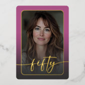 Moderne minimale roze foto 50ste verjaardag folie uitnodiging (Voorkant)