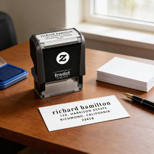 Moderne minimale typografie naam retouradres zelfinktende stempel