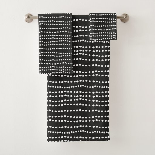 Moderne minimale zwarte en witte pooldot bad handdoek (Insitu)