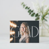 Moderne minimalistische afstuderen aankondiging 20 briefkaart (Staand voorkant)