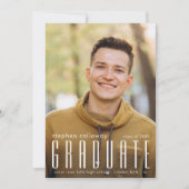 Moderne minimalistische AFSTUDEREN Typografie 2 Fo Aankondiging (Voorkant)