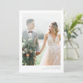 Moderne minimalistische bruiloft bedankkaart (Staand voorkant)