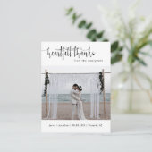 Moderne, minimalistische bruiloft foto bedankt briefkaart (Staand voorkant)