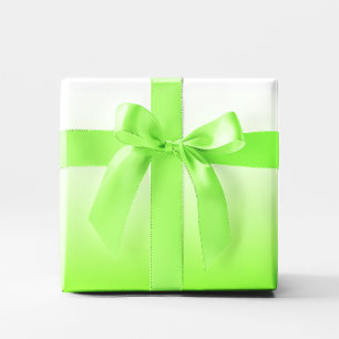 Moderne Minimalistische Chartreuse naar Witte Ombr Cadeaupapier