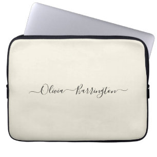 Moderne minimalistische Ecru White Script aangepas Laptop Sleeve