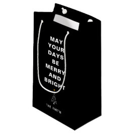 Moderne minimalistische kerstboom eenvoudig zwart klein cadeauzakje