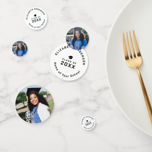 Moderne minimalistische klasse van 2024 Afstuderen Confetti (Groep)