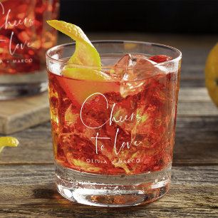 Moderne minimalistische proost op liefde bruiloft whisky glas