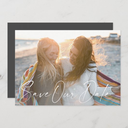 Moderne minimalistische romantische script overlay save the date (Voorkant / Achterkant)