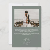 Moderne minimalistische salie kalligrafie foto bru bedankkaart (Achterkant)