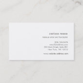 Moderne minimalistische soft grey professional visitekaartje (Achterkant)