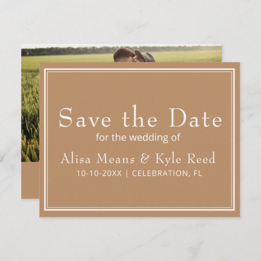 Moderne minimalistische Tan Photo Save the Date (Voorkant / Achterkant)