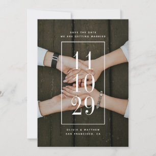 Moderne Minimalistische Trouw   Grote Datum & Foto Save The Date