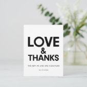 Moderne minimalistische zwart-wit bruiloft bedankkaart (Staand voorkant)