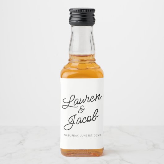Moderne minimalistische zwart wit bruiloft mini likeurfles etiket (Voorkant)